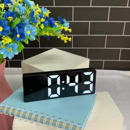 Sleek LED Alarm Clock - DECO